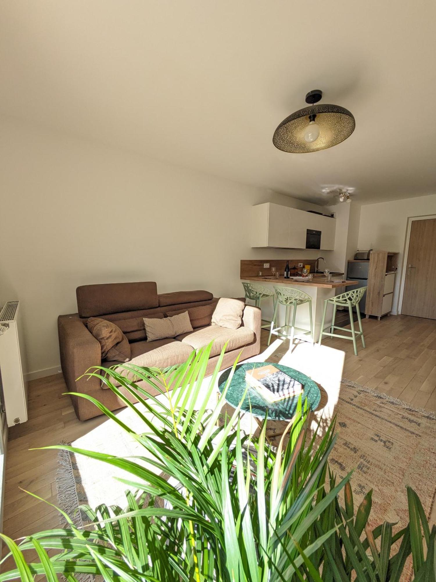 Appartement De Standing Avec Jardin 클라마르 외부 사진